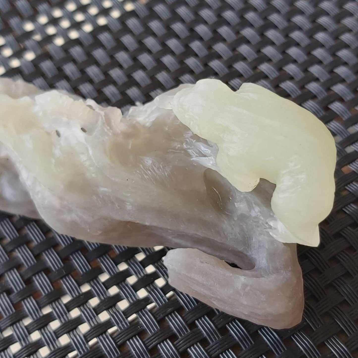 Frog hunt worm Decoration Natural white Jade nephrite Hand craved Exhibition Chinese Natural stone Hetian jade greenstone jasper exhibit
