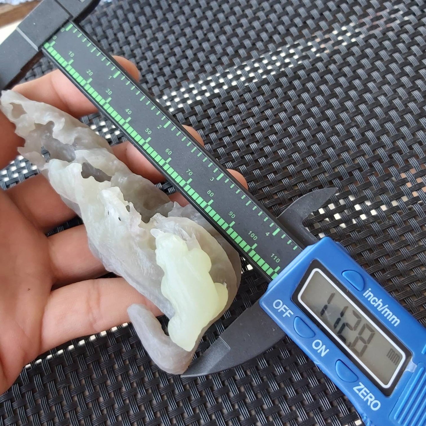 Frog hunt worm Decoration Natural white Jade nephrite Hand craved Exhibition Chinese Natural stone Hetian jade greenstone jasper exhibit
