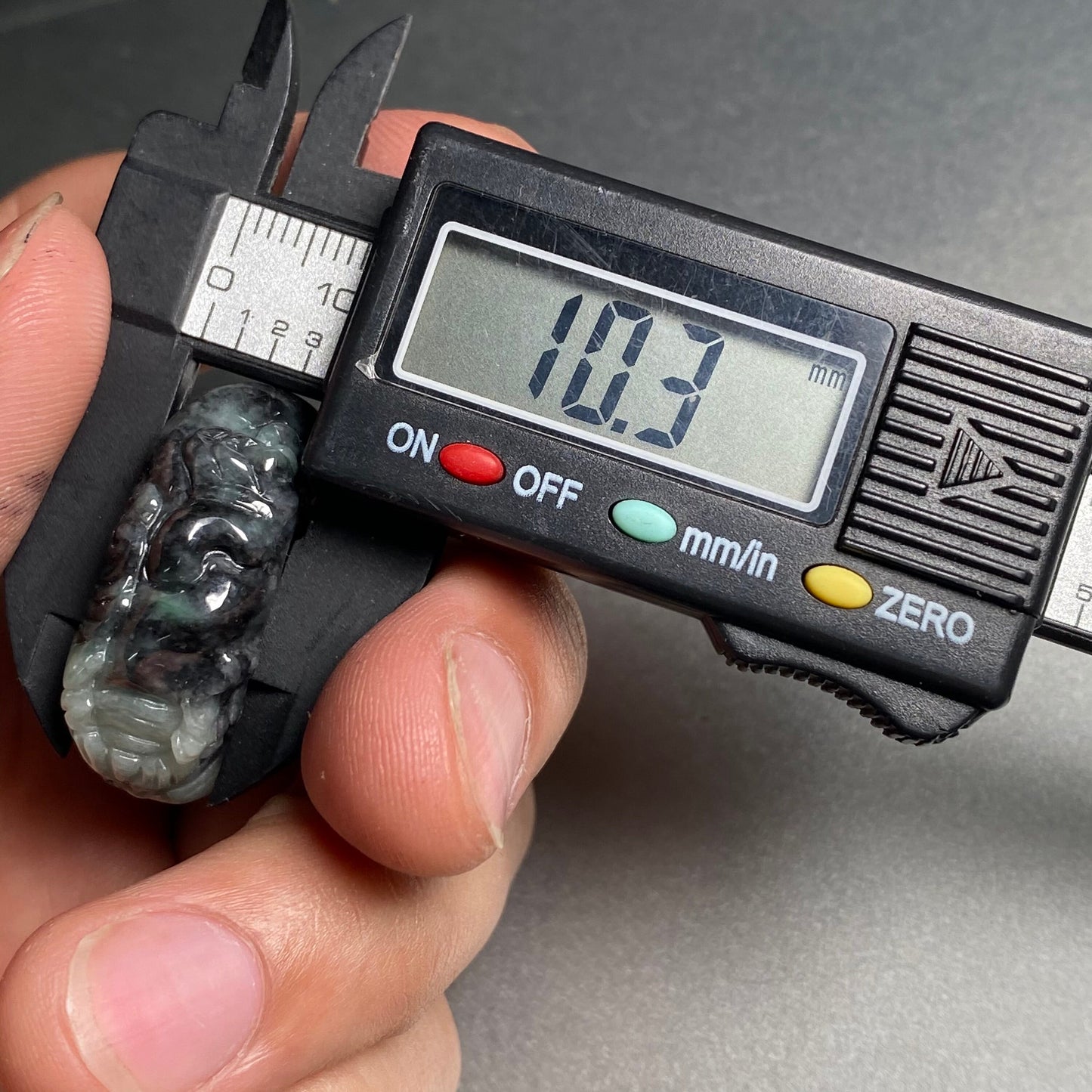 19.2mm Custom Carved dragon Grade A jade wide Band Ring Natural black gray Jadeite Hand carved bead gemstone Lady jadeware gift