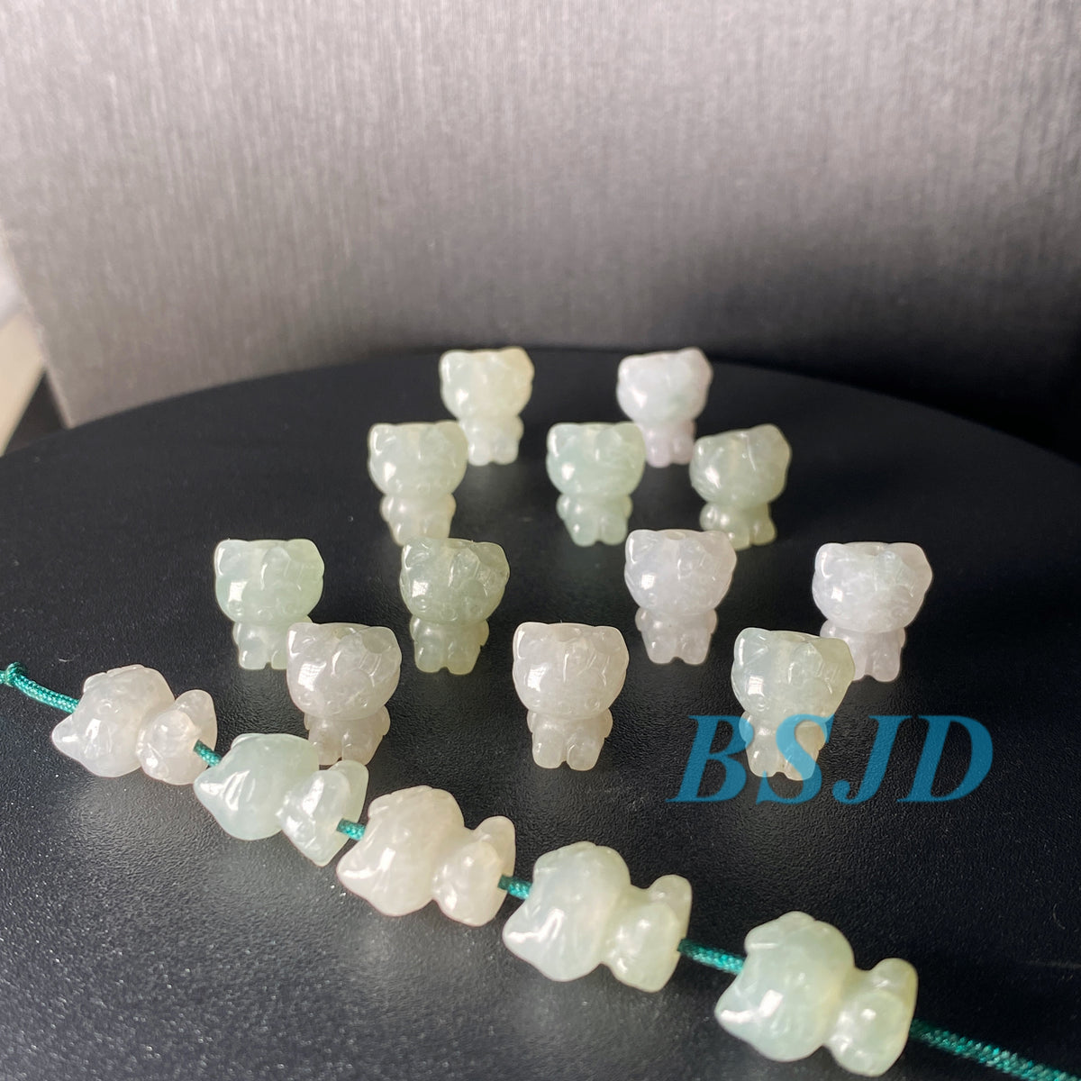 Cute Cat kitty Natural Grade A Jade ICE Round Beads Burma Myanmar Jadeite Jewelry Father Christmas DIY Earrings Jewelry gift Jade supplies