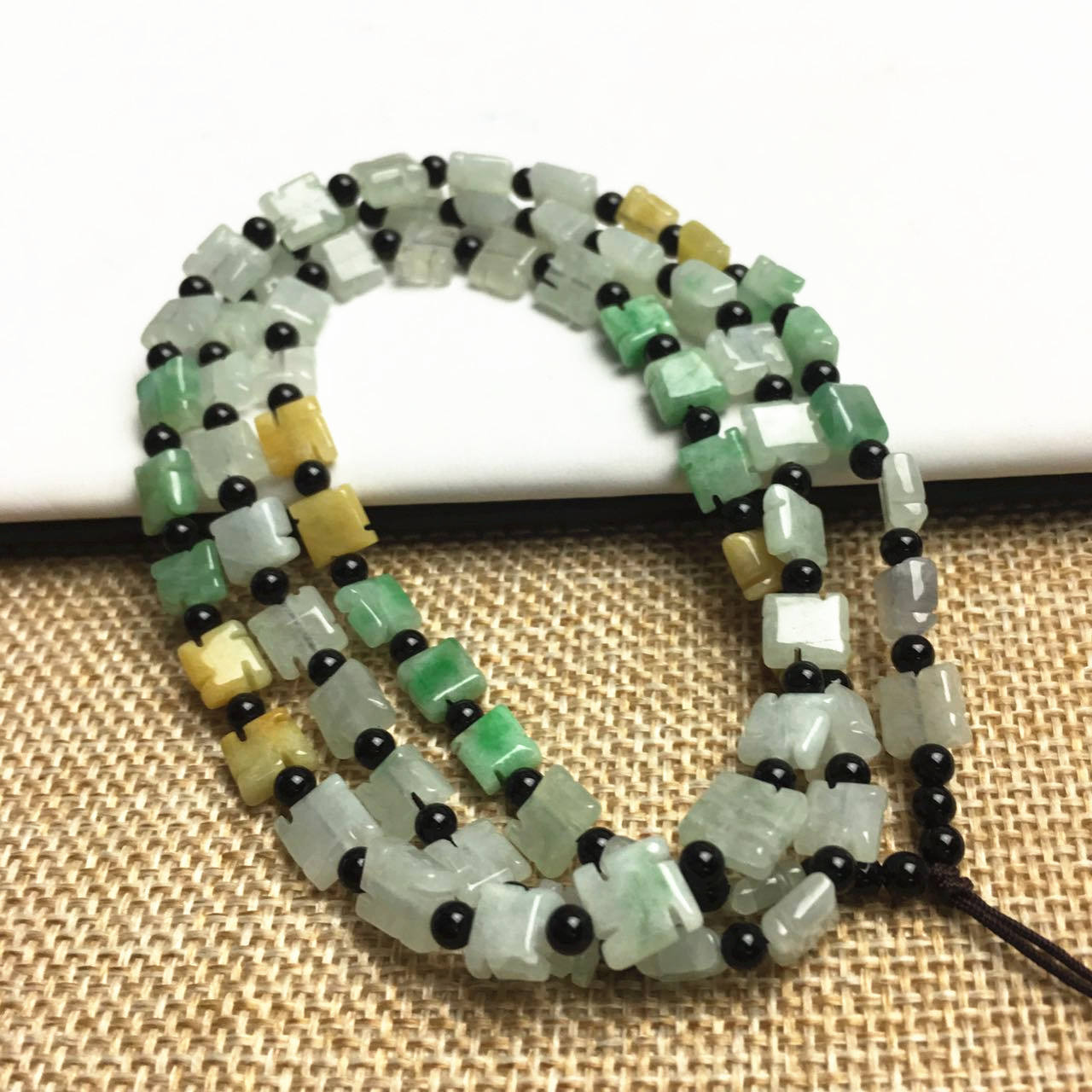 Certificated Grade A Natural Jadeite Black agate Hand carved Necklace Girl Chain Round bead Size:7*7mm Green gemstone Burma 冰种三彩珠链