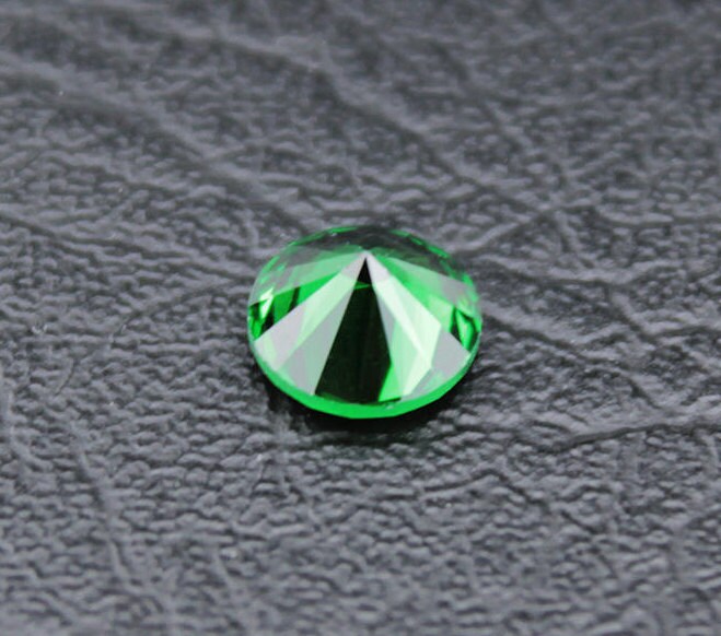 50PCS 1~10MM Grade 5A Green Cubic Zircon Bead Gemstone Loose Round