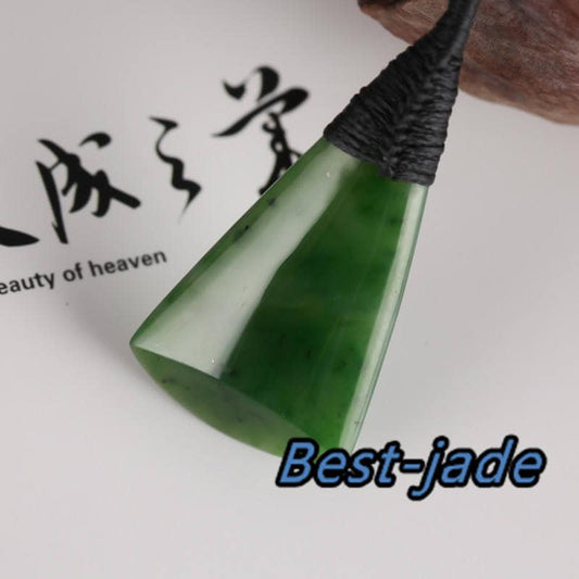 Green Nephrite Jade Hei Toki Pendant Necklace NZ  NEW ZEALAND Maori Style Greenstone Pounamu With black string