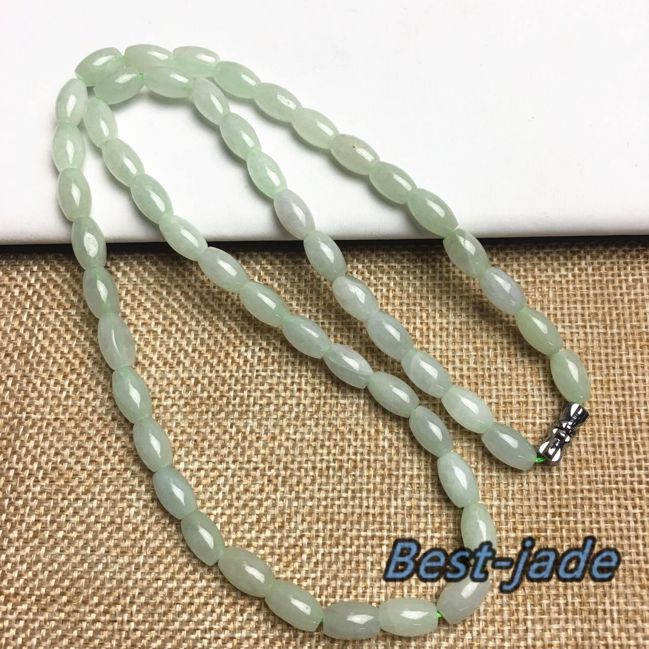 Certificated Grade A Natural Jade et Hand carved Necklace Girl Chain Jadeite Round bead Size：6*9mm Green gemstone Burma