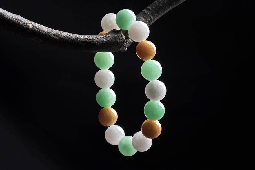 High quality Grade A JadeIet Burma Jade 13mm Round bead Bracelet Green  Myanmar stone beads chain