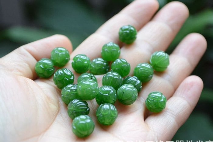 7,5 mm Lotusperlen, natürliche kanadische Jade, Nephrit, Grünstein, Pounamu-Perle, Maori-Stil, NZ-Jade, Kügelchen, grüner Jade