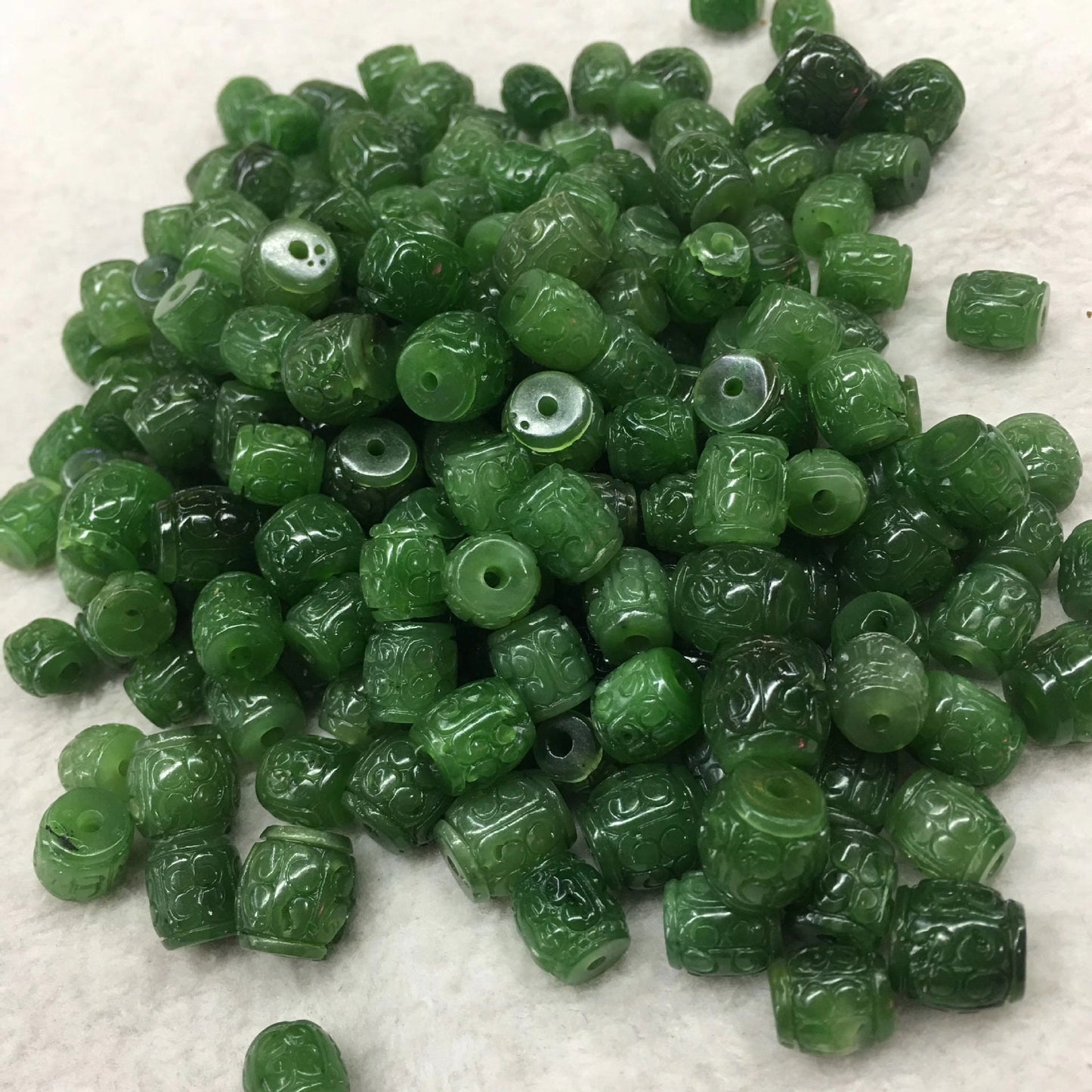 Small  Barrel Beads Natural Green Canadian jade Nephrite Greenstone Pounamu Pearl Maori style NZ jade капля Kügelchen jaspe grüner Jade