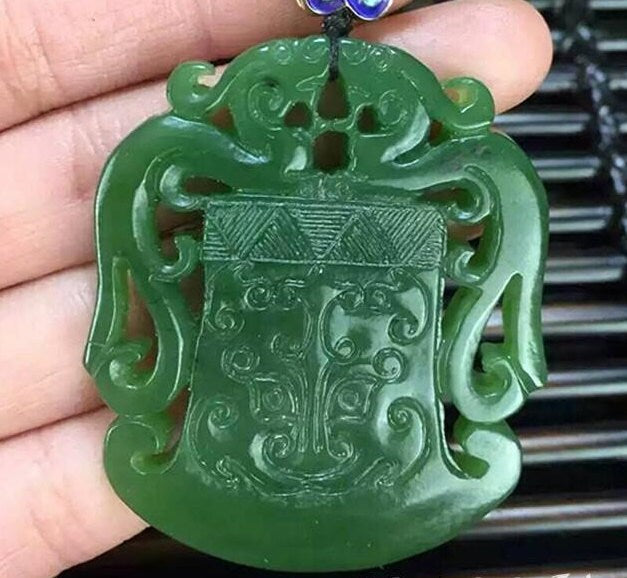 Green Nephrite Hollow Pendant NZ Greenstone jasper Pounamu Children Canadian jade Gemstones grüner Beads  яшма Chinese  Lady Necklace 双龙戏珠