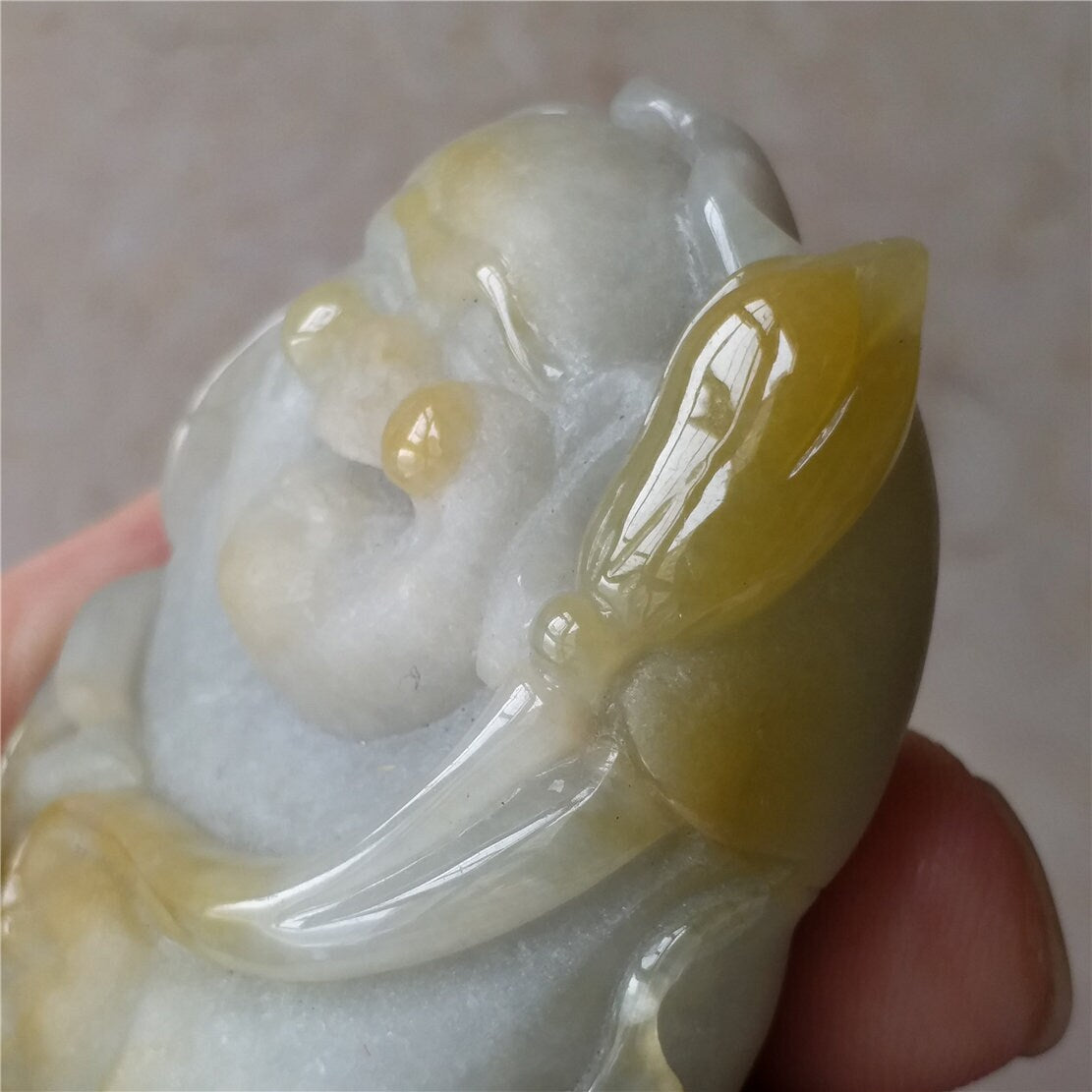 Grade A jade Buddha Yellow Grade A jade  Hand pieces Massage Natural Green Jadeite BEADS Dull polishing Pendant Gemstone A stone 翡翠A货 手把件