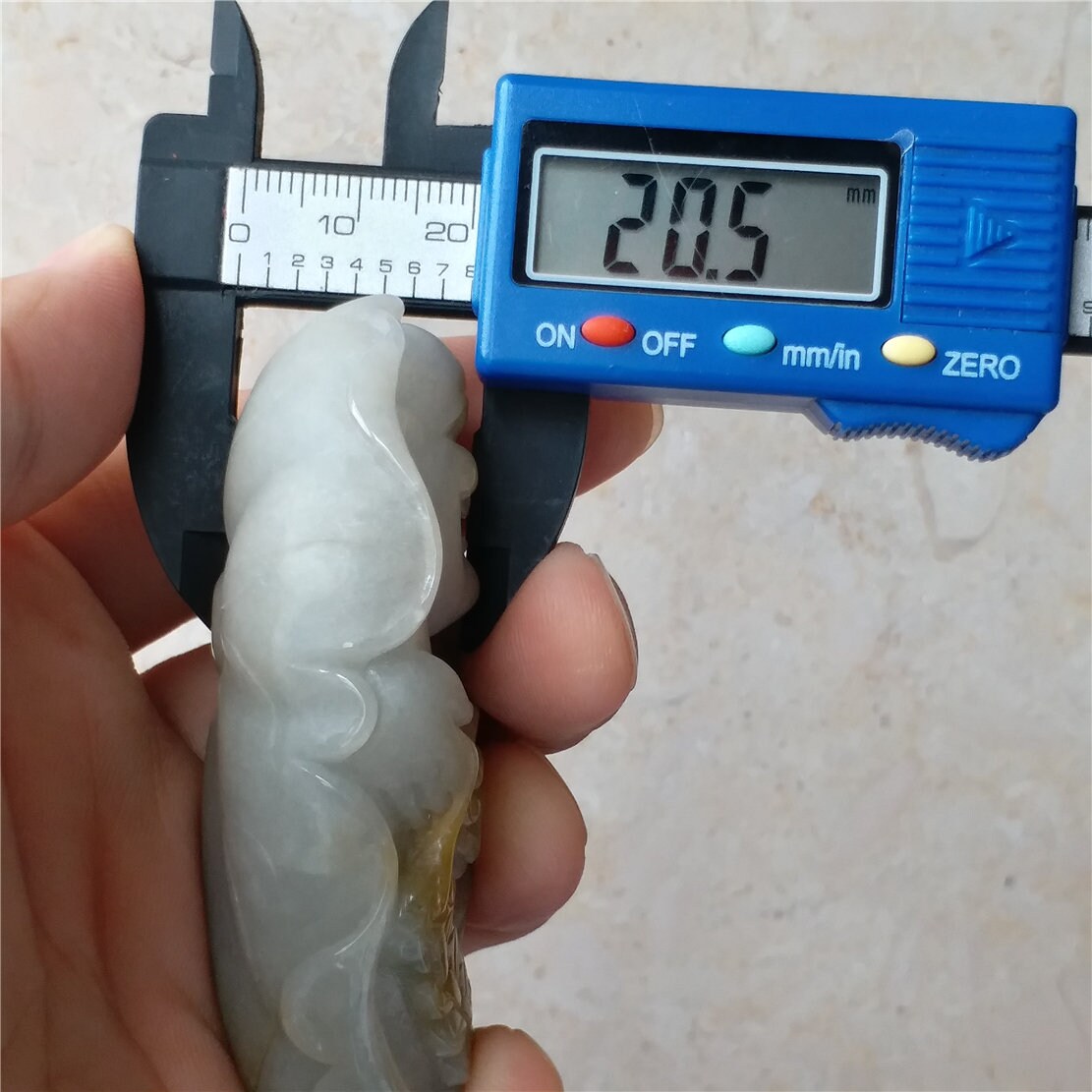 Grade A jade Buddha Yellow Grade A jade  Hand pieces Massage Natural Green Jadeite BEADS Dull polishing Pendant Gemstone A stone 翡翠A货 手把件