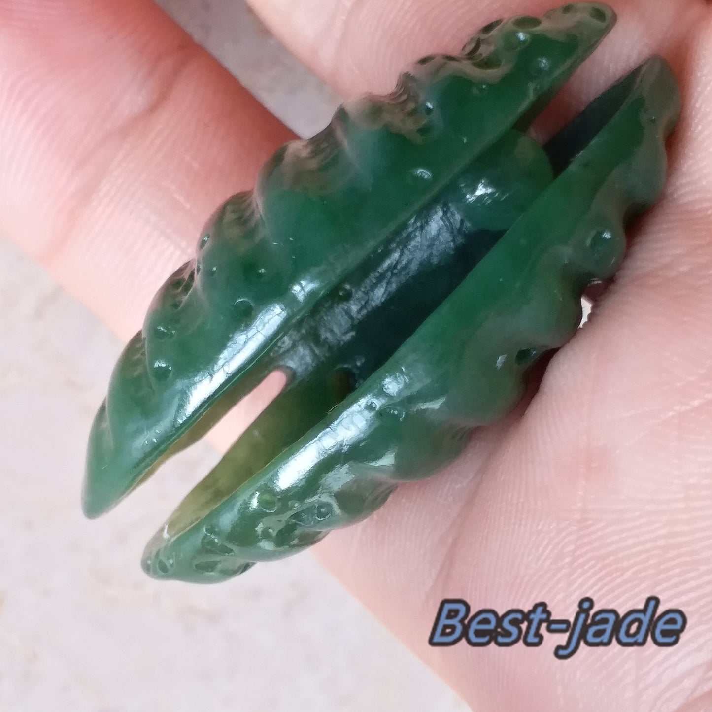 1 STÜCK Ausgehöhlte Sseashell Coquille Perlen Kanadische Jade Nephrit Grüner Jaspis Grünstein Pounamu Anhänger Halskette Perle NZ Jadeware