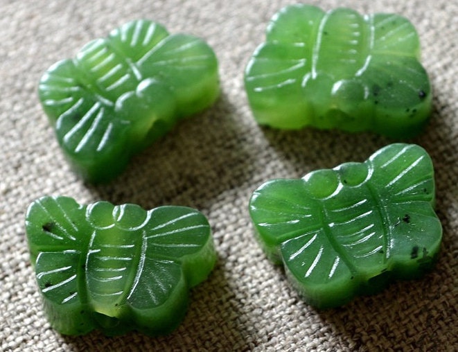 10 PCS Small Butterfly Beads Natural Canadian jade Nephrite Greenstone Pounamu Pearl Maori style NZ jade капля Kügelchen jaspe grüner Jade