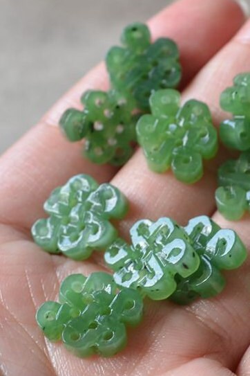 10 PCS Small Lucky Beads Natural Canadian jade Nephrite Greenstone Pounamu Pearl Maori style NZ jade капля Kügelchen jaspe grüner Jade