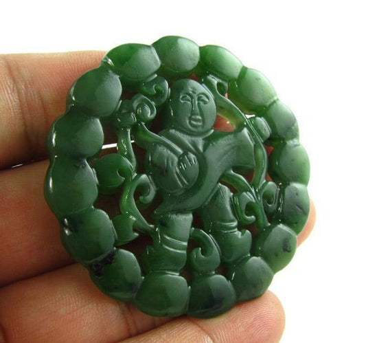 Green Nephrite Hollow Pendant NZ Greenstone jasper Pounamu Children Canadian jade Gemstones grüner Beads  яшма Chinese  Lady Necklace 双龙戏珠