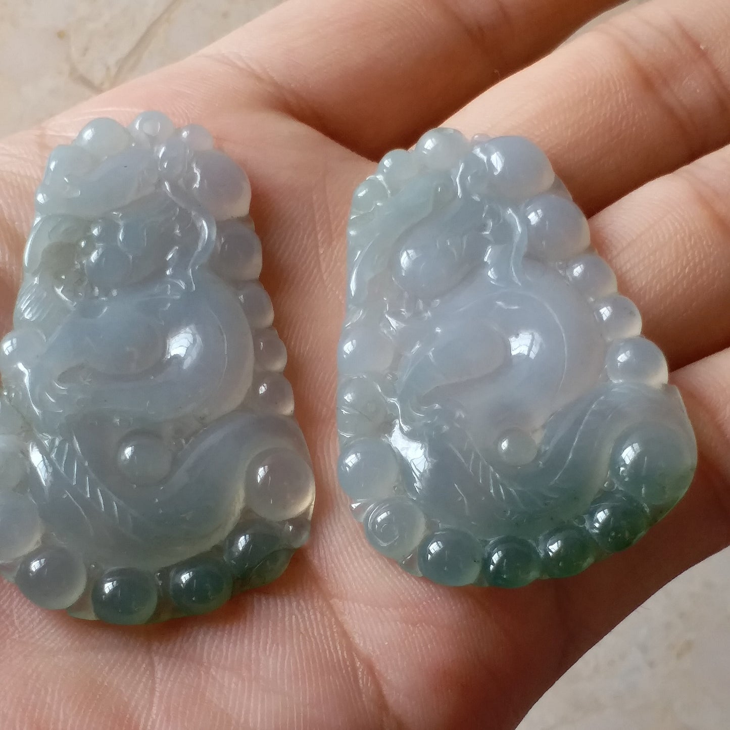 1Pair Dragon ICE Glass JADE Hand craved Natural（Grade A）Green Jadeite Lady pendant necklace BEADS Anhänger Gemstone Hanging A stone Lover