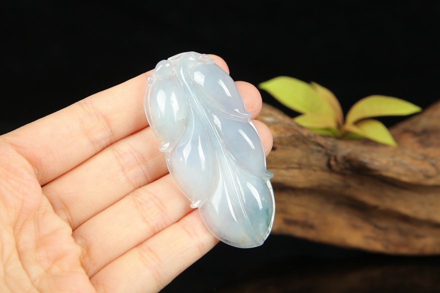 Certified Foliage Leaf lavender Ice Jade hand carved Natural Grade A purple Jadeite Burma pendant Necklace Charm hangs falls Anhänger Leaves