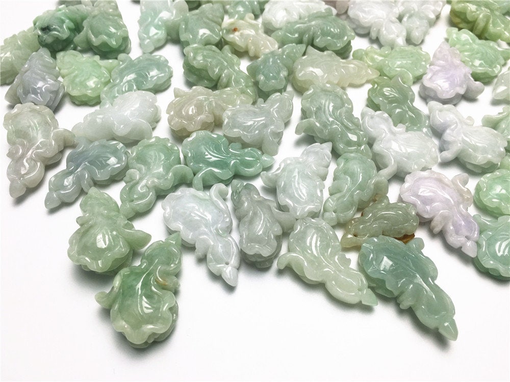 30PCS Grade A Jadeite Chinese cabbage pendant Natural Grade A Jade ICE Jadeit Chinese Beads,Myanmar Baby hang necklace earrings drop