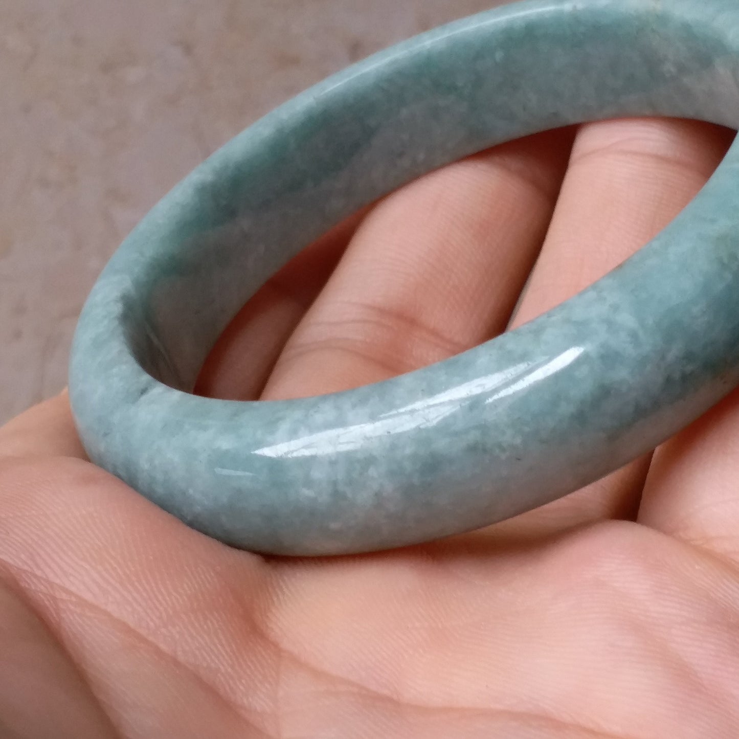 55.6mm Light green Grade A jade Natural Jade Bangle Bracelet  Lady Hand carved Chain Jadeite  淡紫翡翠手镯