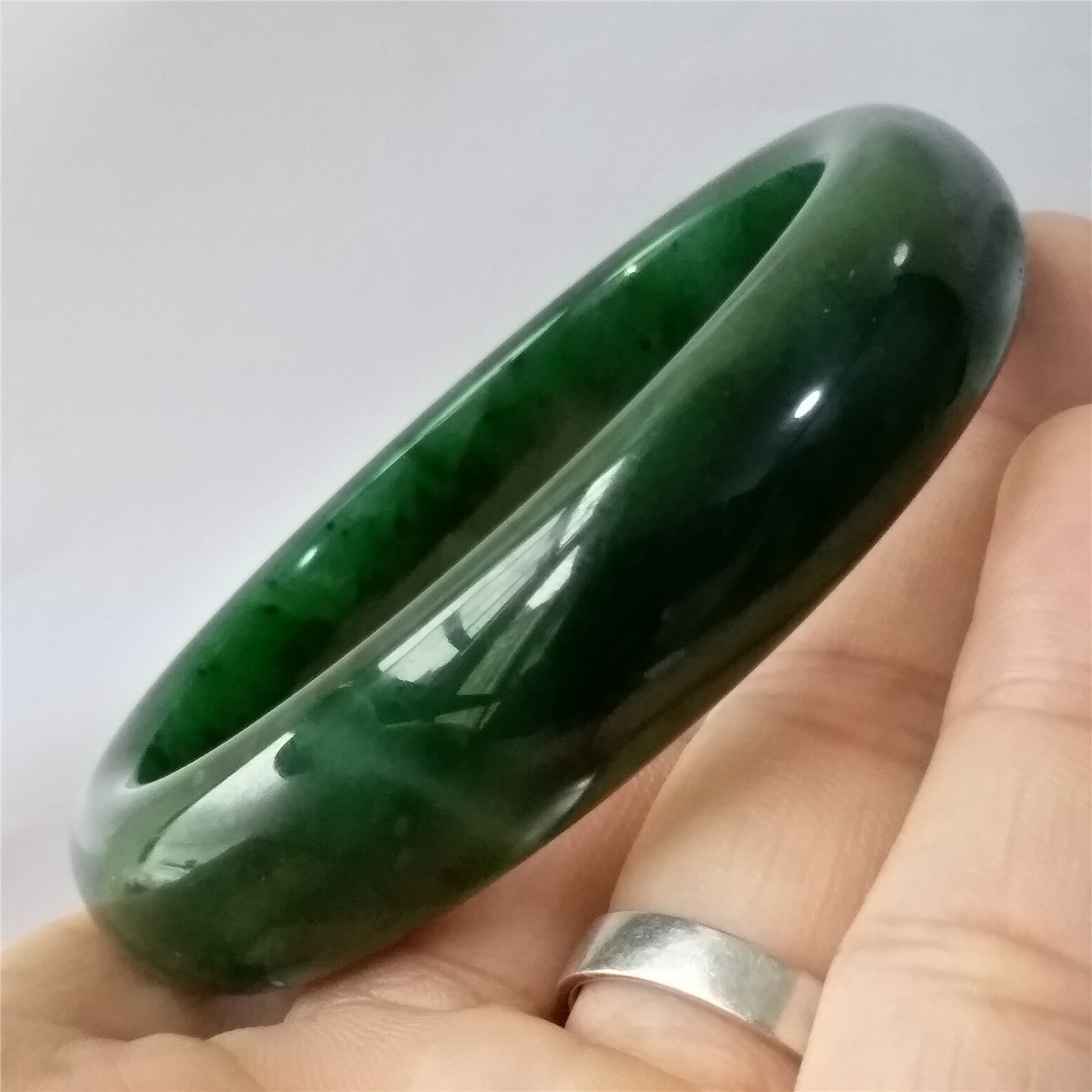 58.8mm Natural Nephrite Round bangle  Green stone Canadian Jade Bracelet Pounamu Nephrite  Jade lady Canadian Jasper BC Greenstone 019