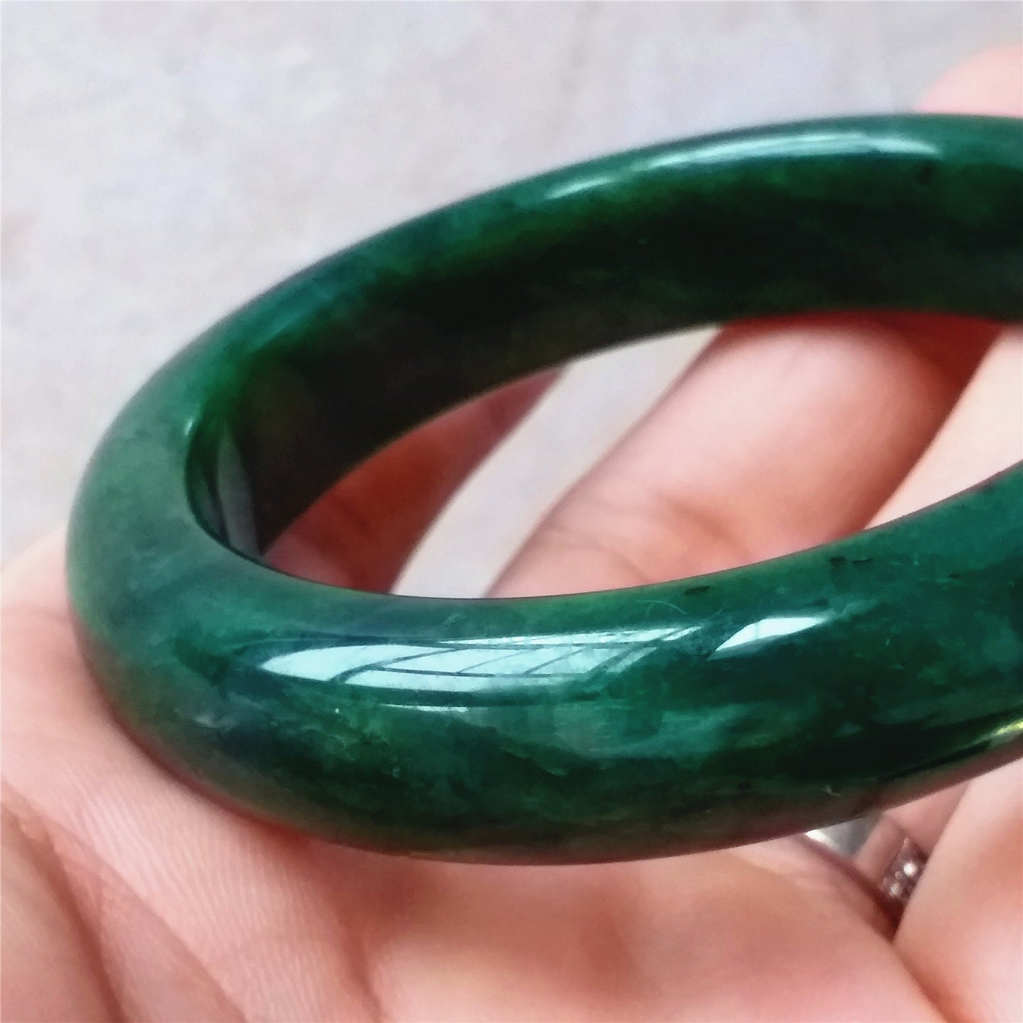 56.9mm Natural Nephrite Round bangle  Green stone Canadian Jade Bracelet Pounamu Nephrite  Jade lady Canadian Jasper BC Greenstone 06