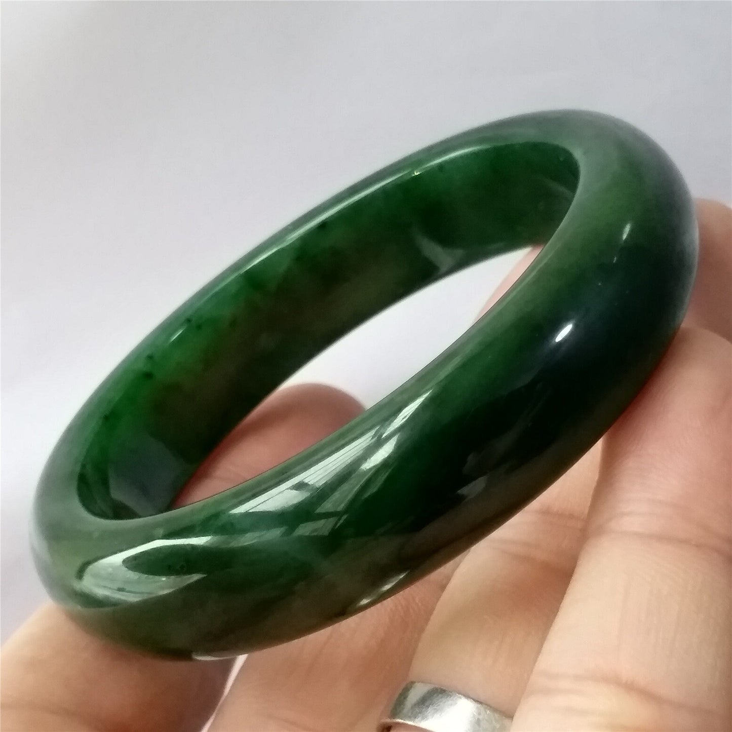 58.8mm Natural Nephrite Round bangle  Green stone Canadian Jade Bracelet Pounamu Nephrite  Jade lady Canadian Jasper BC Greenstone 019