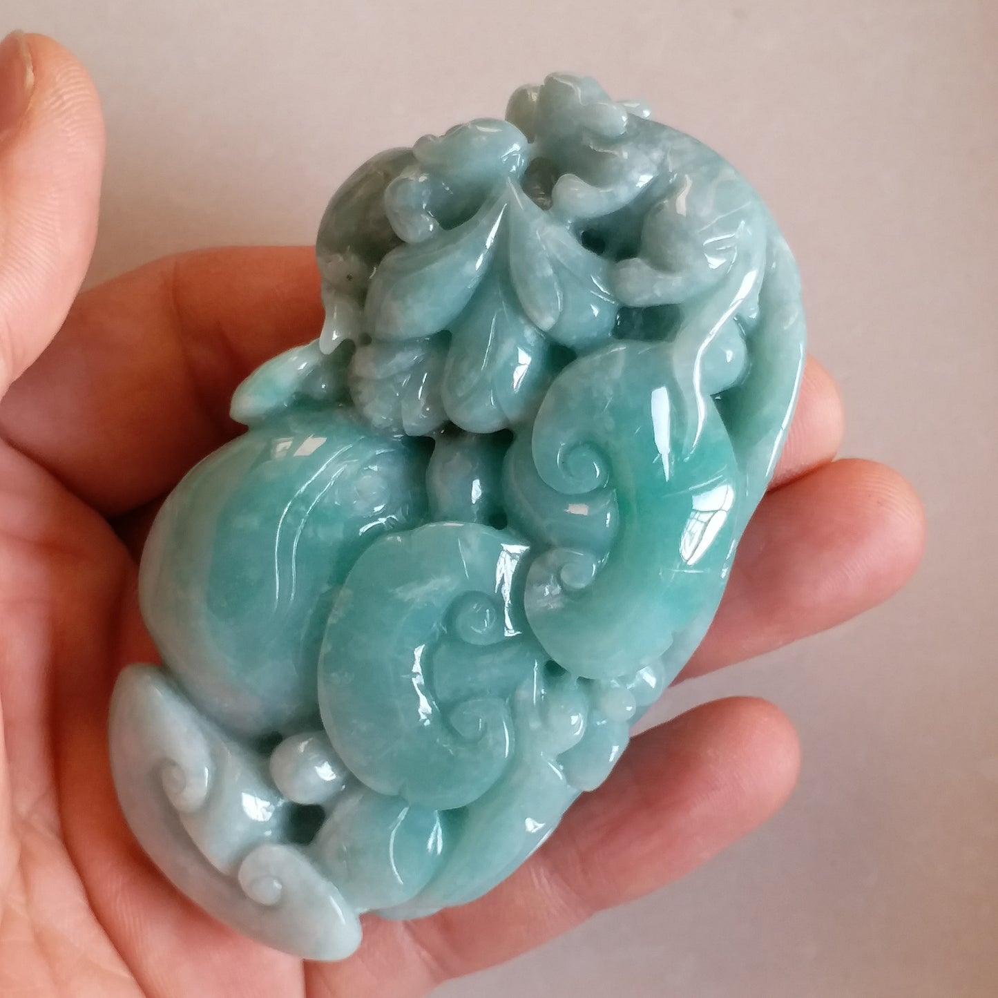 Squirrel Hand pieces Massage Good polishing Hand craved Natural Grade A Green Jade Burman Jadeite BEADS Pendant Gemstone Hanging A stone 手把件