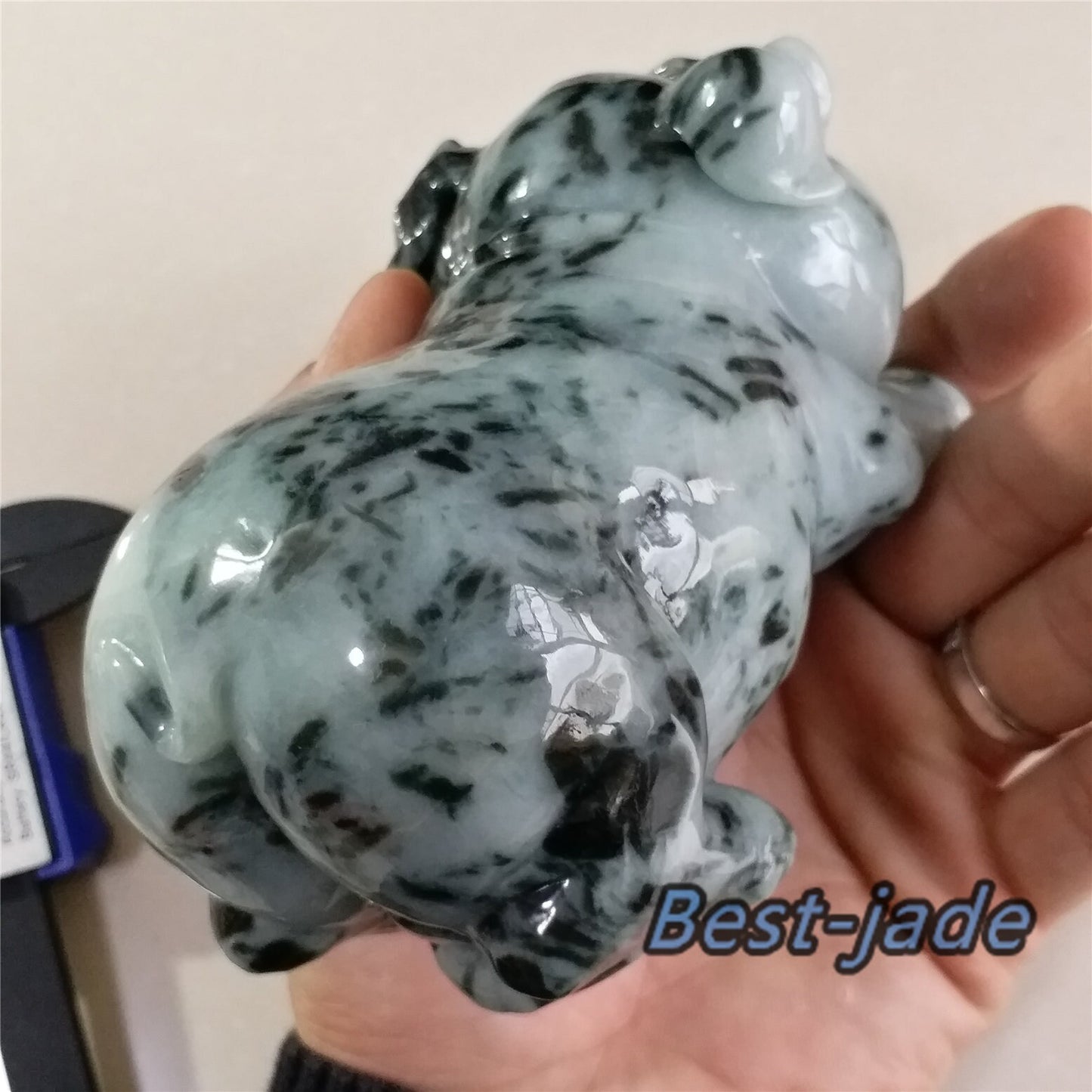 PIG Big Hand pieces Massage Held Hand craved Natural（Grade A）Green Jade Jadeite BEADS Anhänger Gemstone Hanging A stone