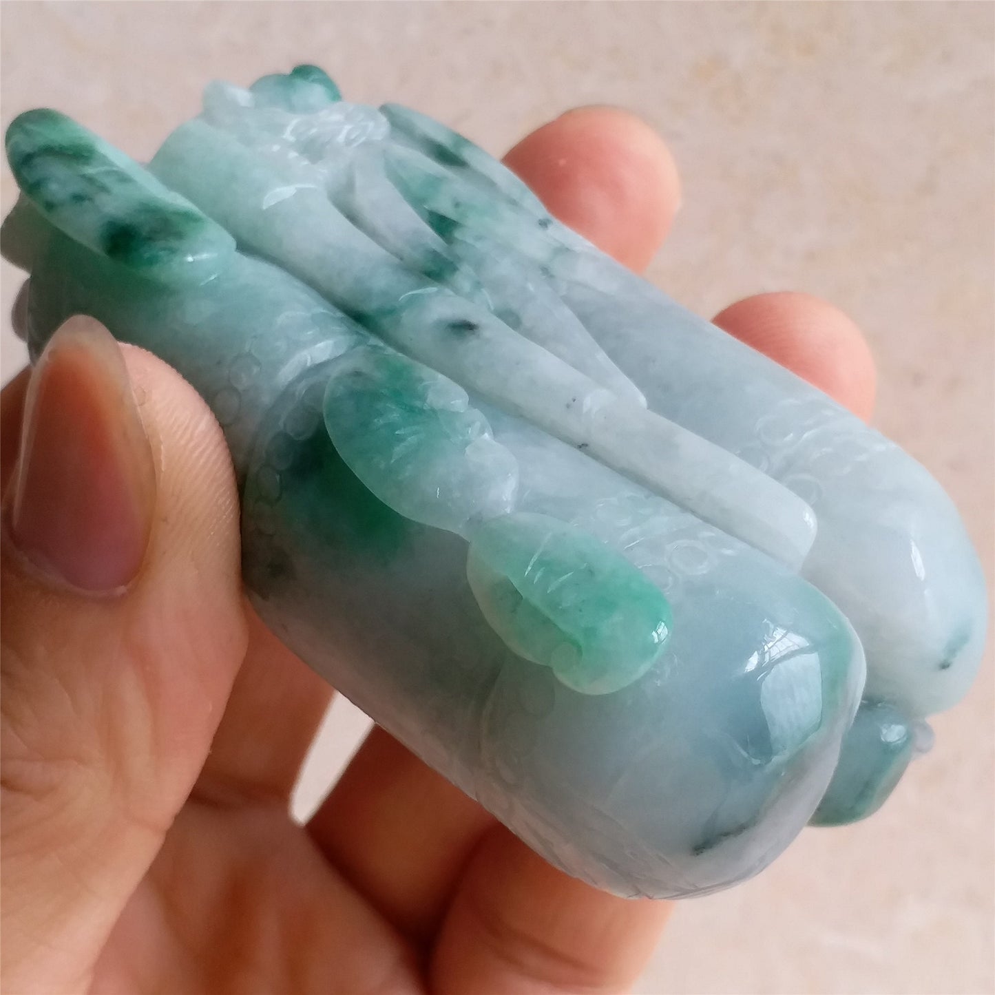 Natural Green Burma jadeite Hand Held massage Grade a jade Panda