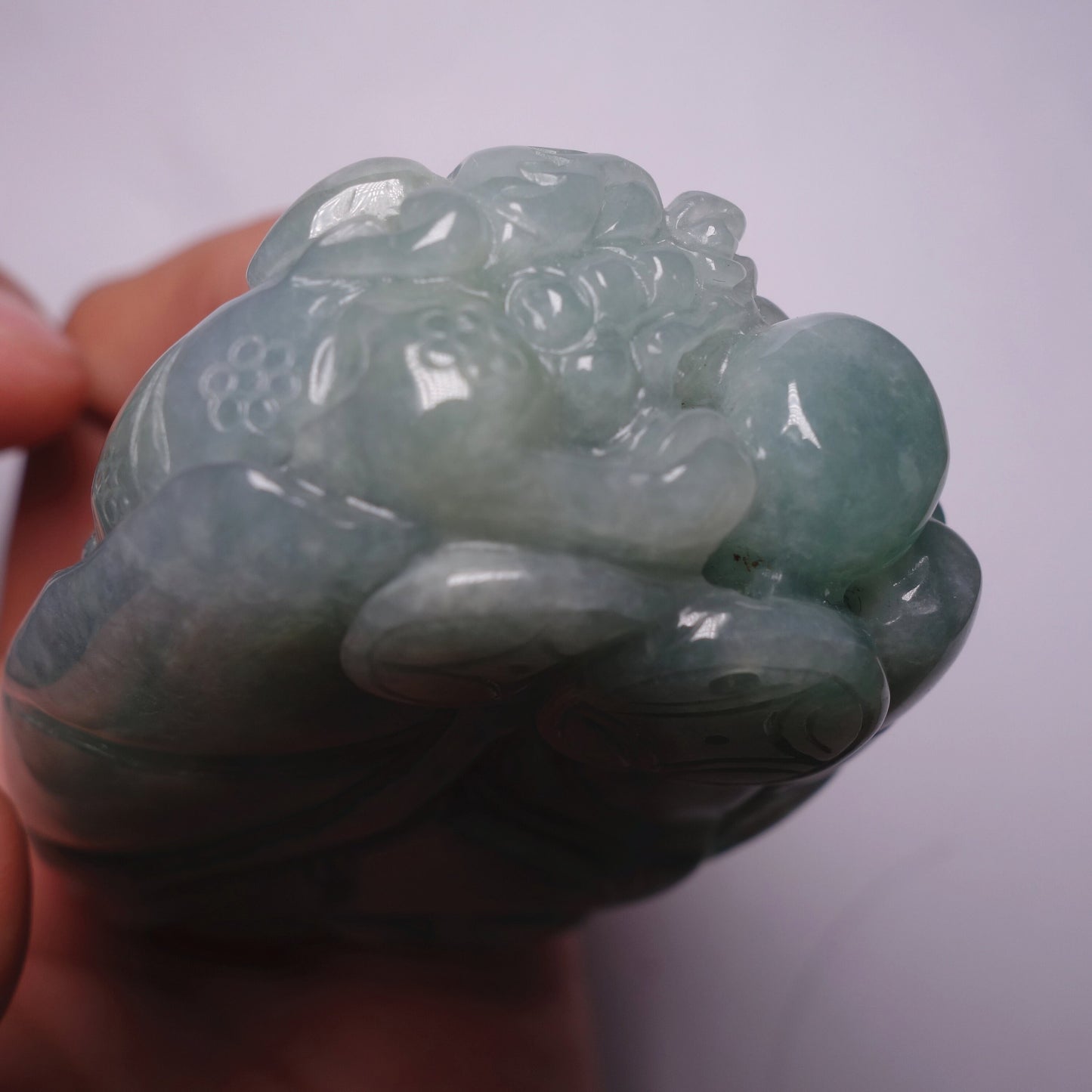 Natura Glass Green Frog Hand held Massage Burma Jadeite Grade A Jade A stone 翡翠A货 三角蟾手把件