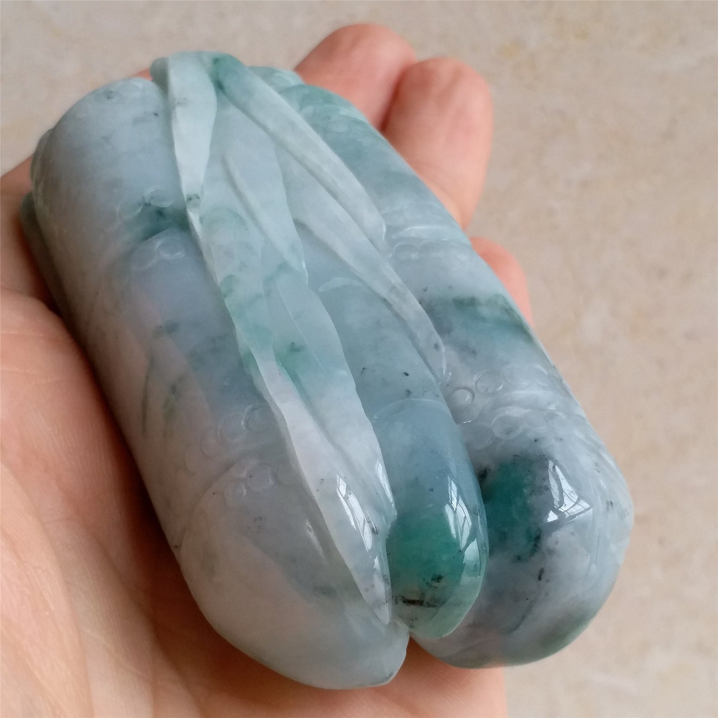 Natural Green Burma jadeite Hand Held massage Grade a jade Panda