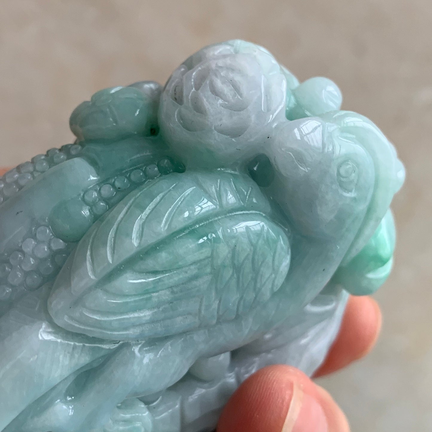 Parrot Hand held Massage Good polishing Hand craved Natural Grade A Green Jade Burman Jadeite BEADS Pendant Gemstone Hanging A stone 手把件