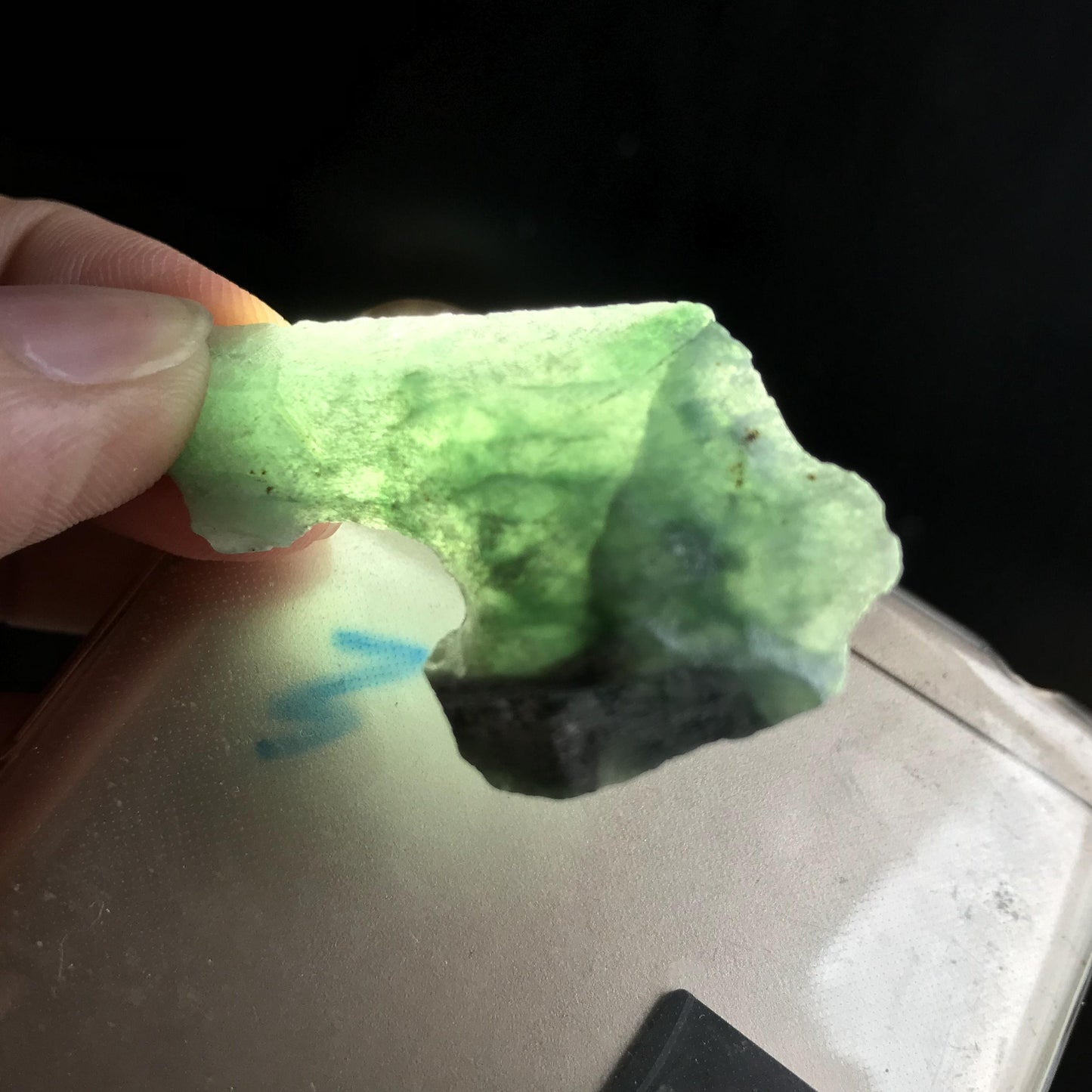 9.3g Natural Jadeite Green Raw stone Burmese Grade A jade preform Rough Burma Jade Type A Burma jadeite Design Pendant 翡翠A货  060