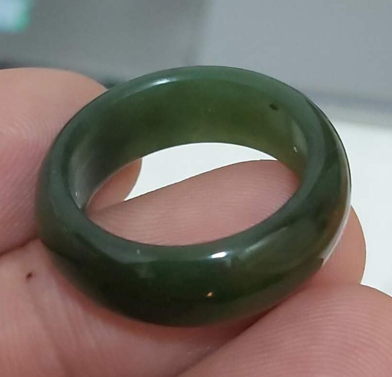 17.8mm totem Canadian Jade Nephrite ring or Pendant  hand carved Natural Greenstone  falls preceptee  NZ jade Maori ring YFR Pounamu