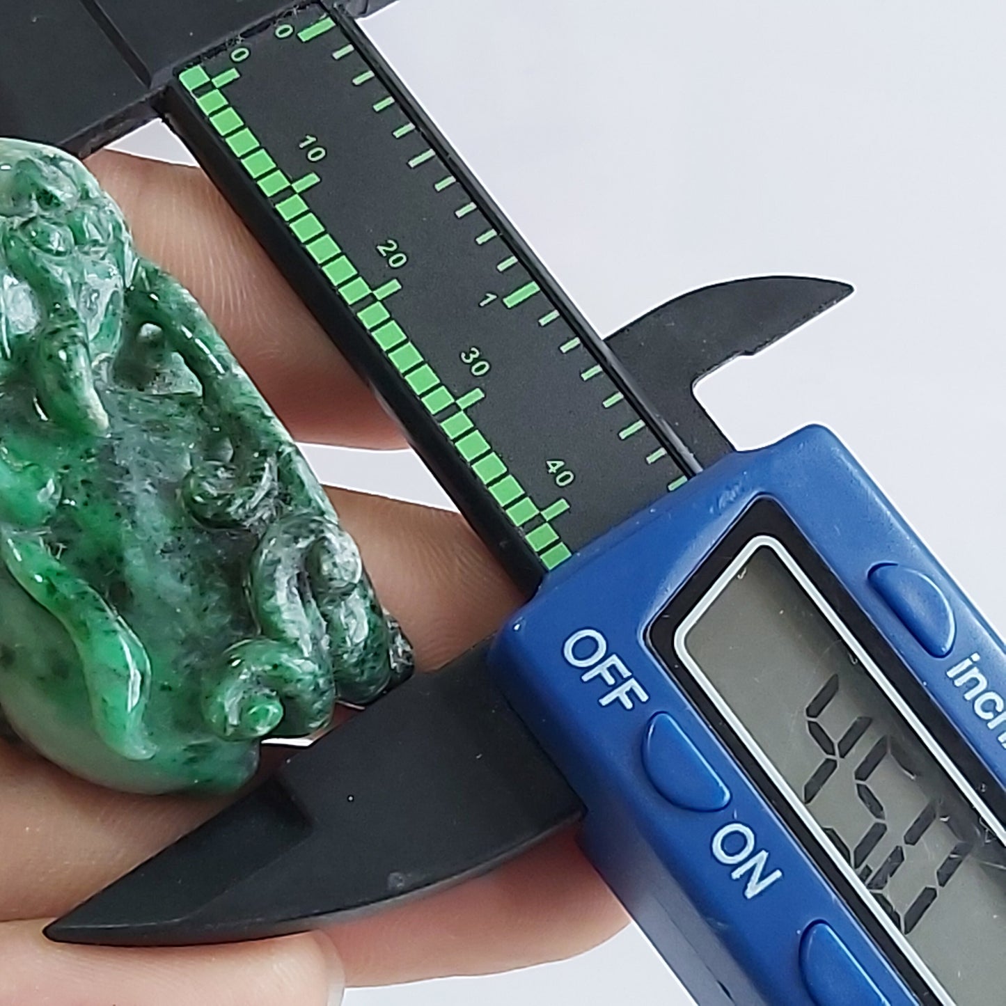 Natural Pixiu Grade A Jadeite Green Burma jade pendant Ruyi Dragon Type A stone 翡翠A货 貔貅