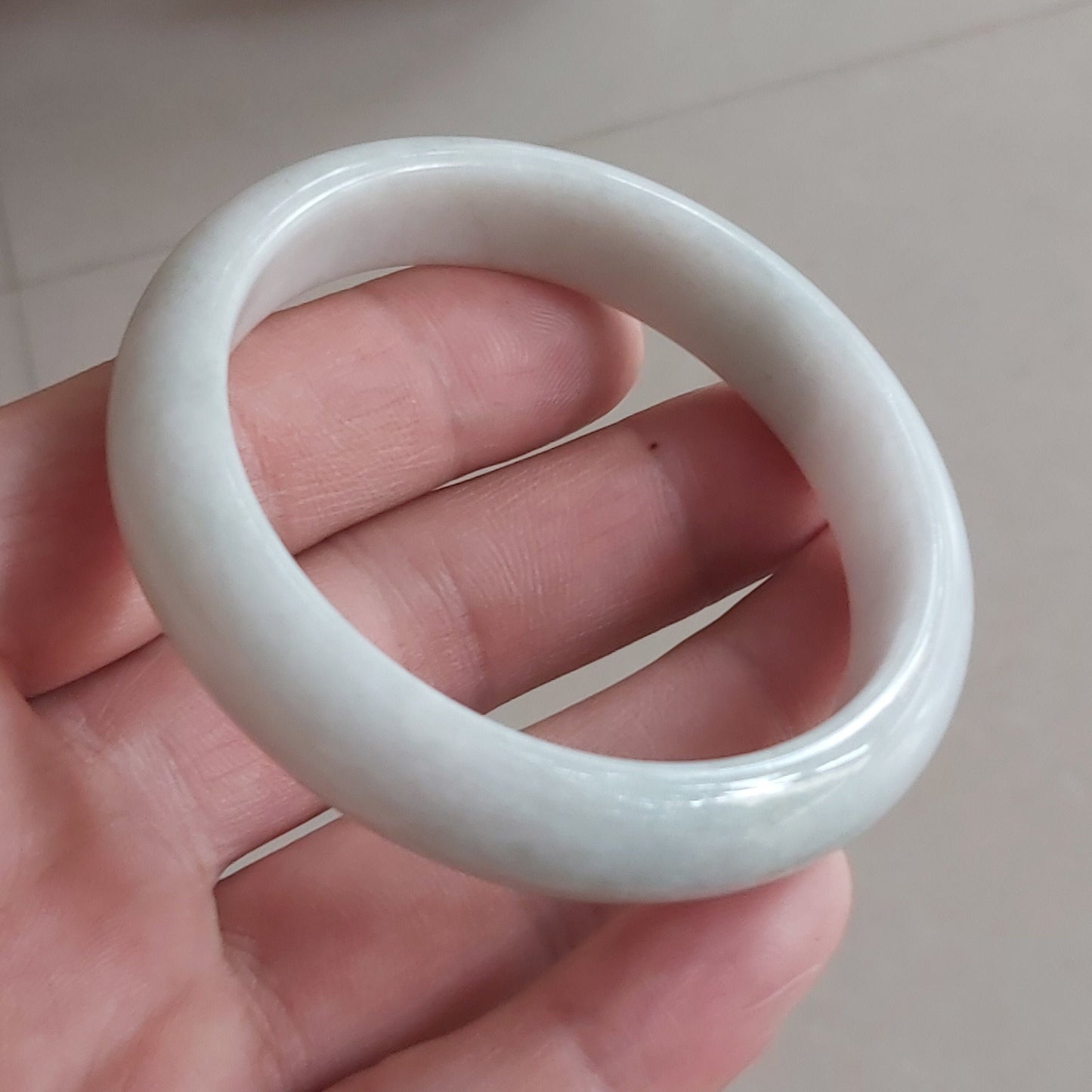 55.1mm Grade A Jade Natural green Round bangle Myanmar jadeite Lady Bracelet Ice green Burma Type A stone female bangle  天然翡翠手镯