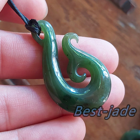 Genuine Green nephrite Hook Pendant NEW ZEALAND jade Maori Style NZ Nephrite Greenstone Pounamu Bc Canadian jasper Aquaman Necklace