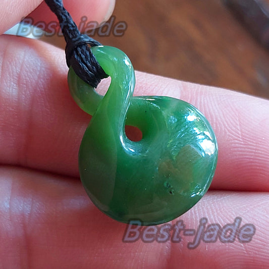 Real Green Nephrite Jade Pendant NEW ZEALAND Maori Style Greenstone Pounamu Canadian jasper Koru Aquaman Fish Hook Small Necklace