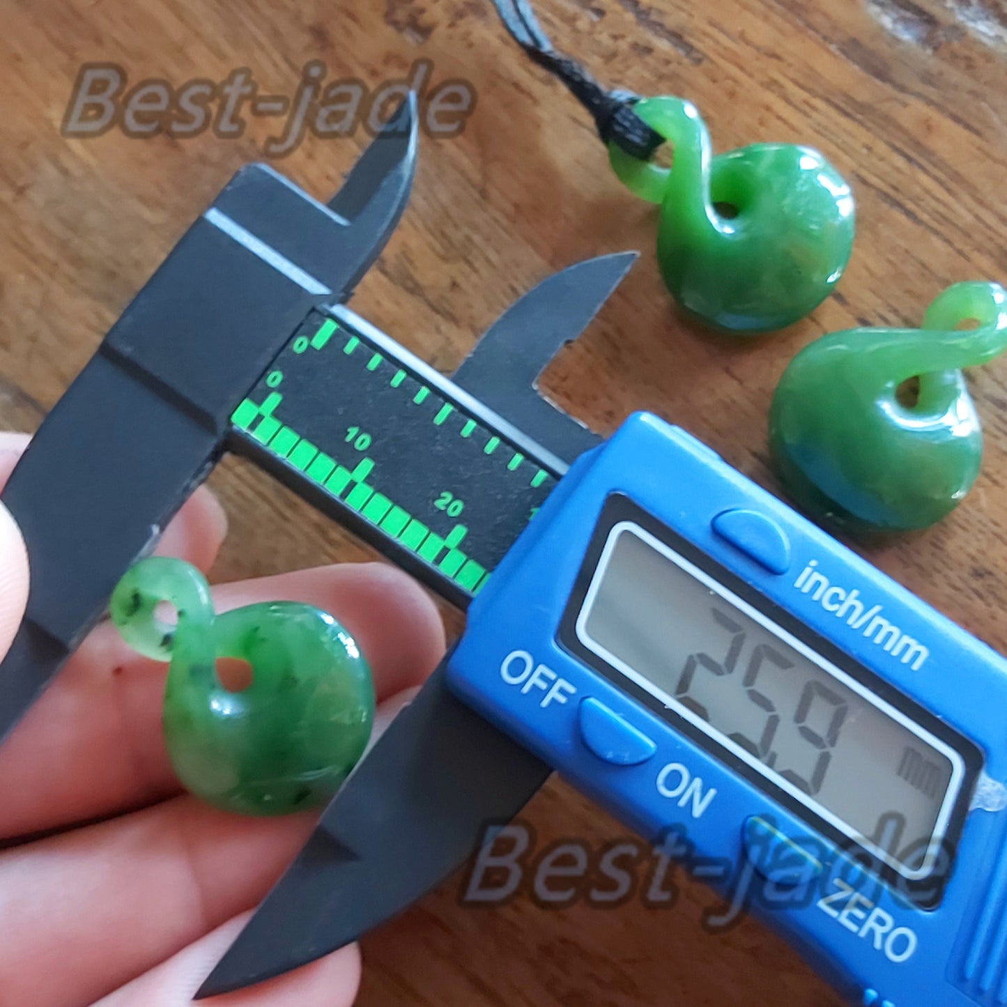 Real Green Nephrite Jade Pendant NEW ZEALAND Maori Style Greenstone Pounamu Canadian jasper Koru Aquaman Fish Hook Small Necklace