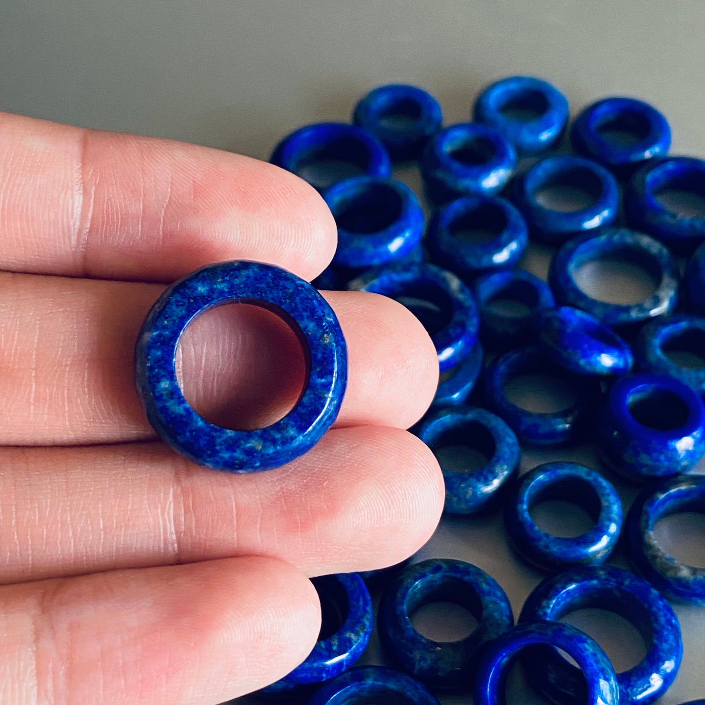 Natural lapis lazuli Donut ring beads lasurite Jade Anhänger preceptee Blue stone lady Doughnut pendant gift 1