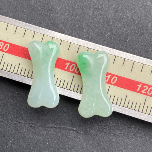 1pair small bone shape Grade A Jade  Natural green Jade no hole beaded Burma Jadeite Beads earrings drop jewelry gift