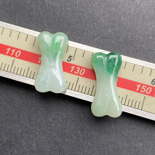 1pair small bone shape Grade A Jade  Natural green Jade no hole beaded Burma Jadeite Beads earrings drop jewelry gift