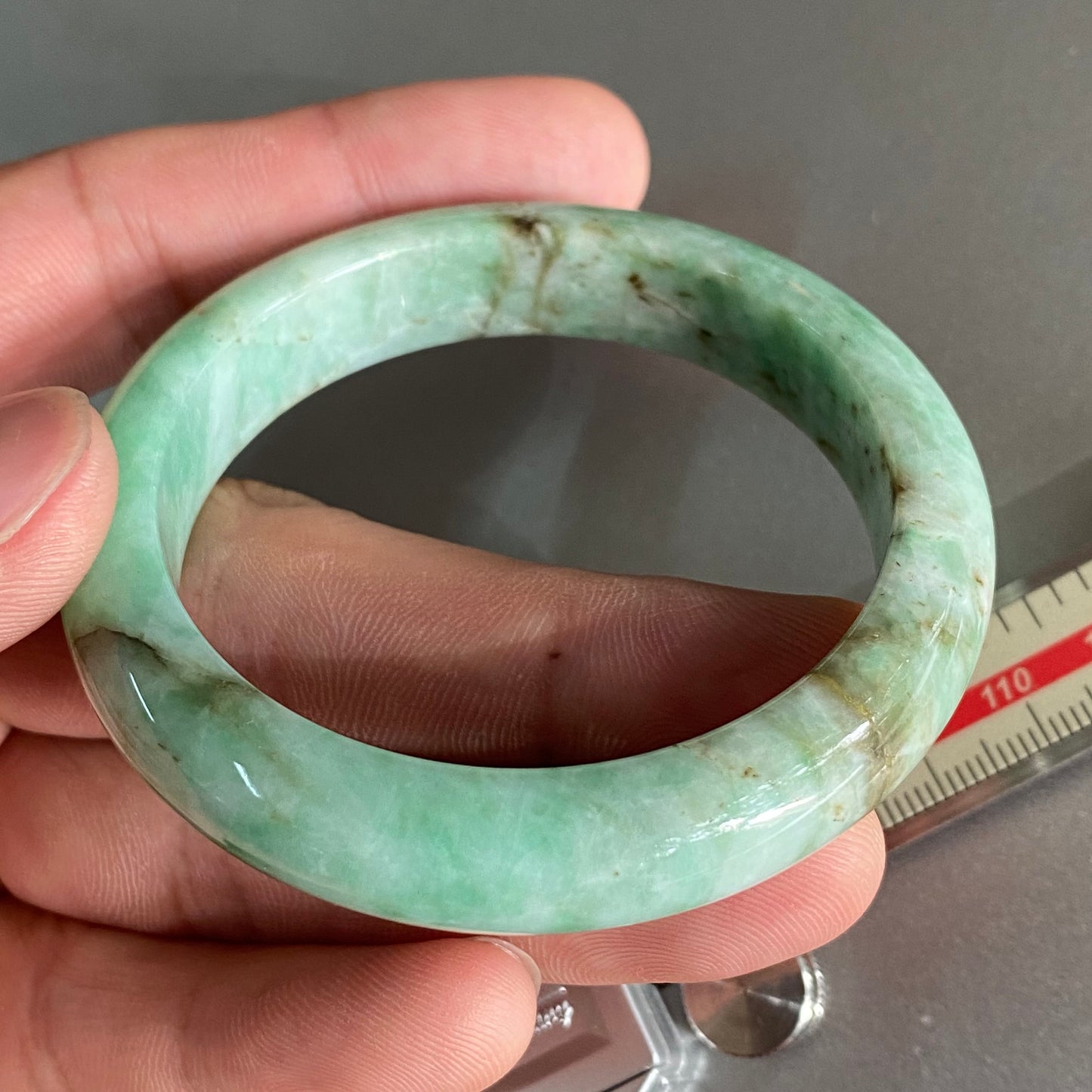 54mm Grade A Jade Natural green Round bangle Myanmar jadeite Lady Bracelet Ice green Burma Type A stone small hand female bangle  翡翠飘花手镯