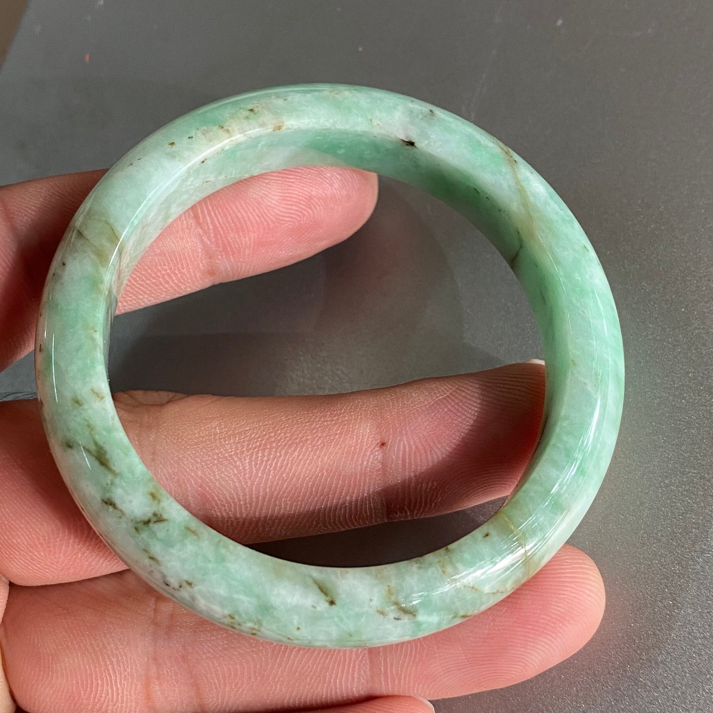 54mm Grade A Jade Natural green Round bangle Myanmar jadeite Lady Bracelet Ice green Burma Type A stone small hand female bangle  翡翠飘花手镯