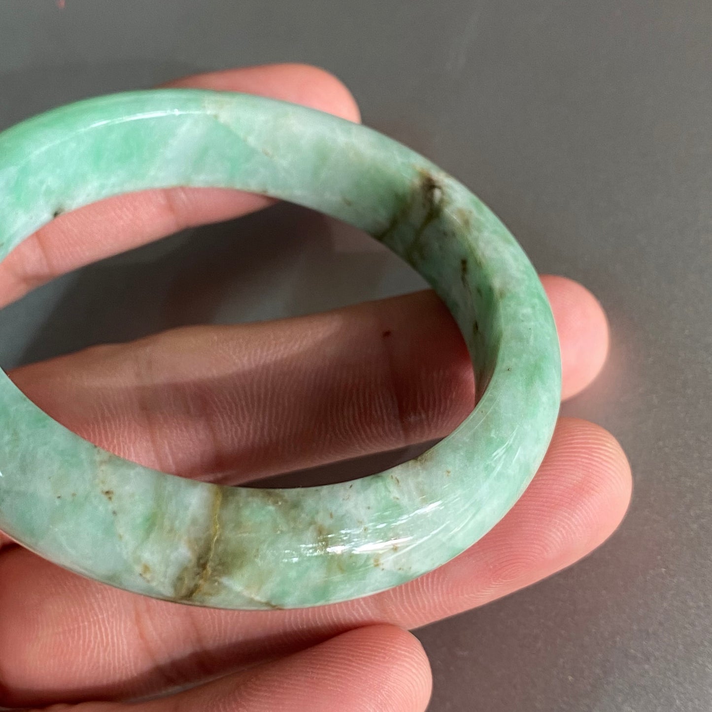 54mm Grade A Jade Natural green Round bangle Myanmar jadeite Lady Bracelet Ice green Burma Type A stone small hand female bangle  翡翠飘花手镯