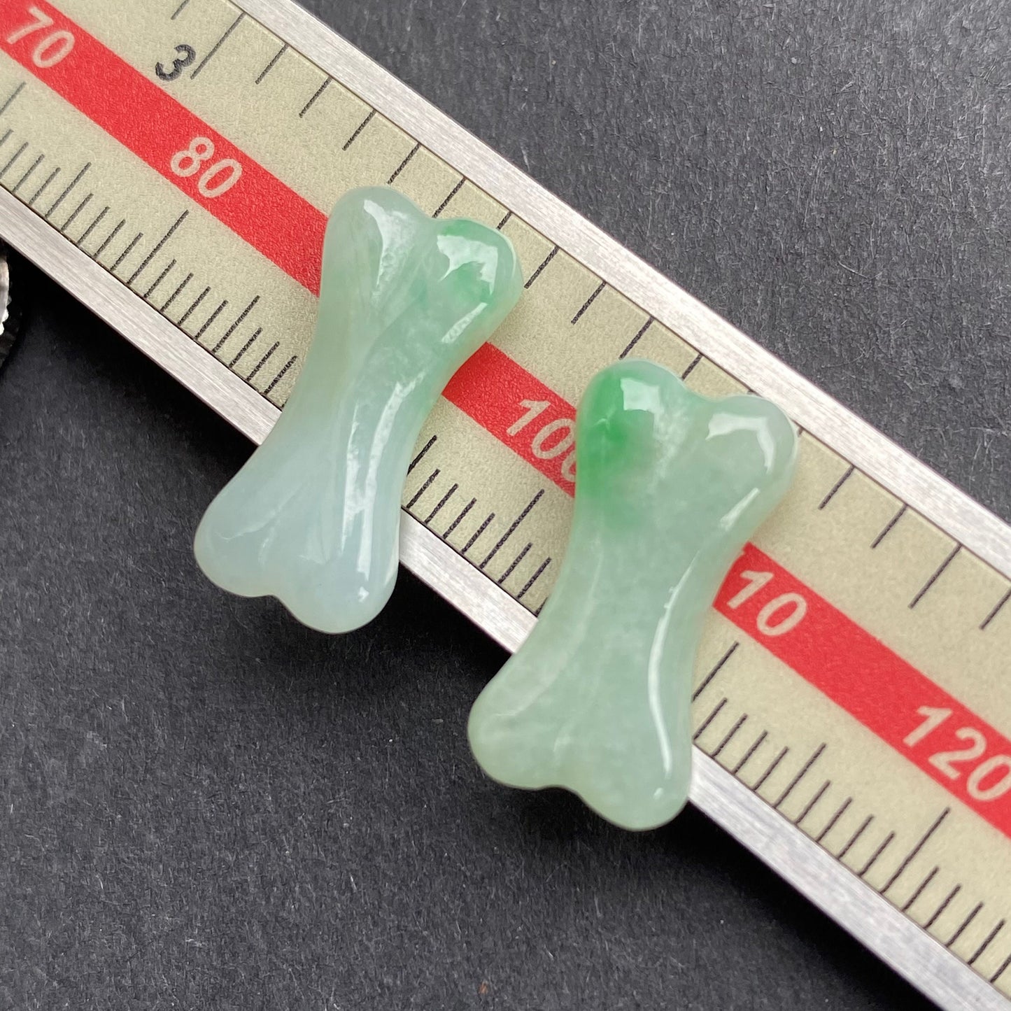 1pair small bone shape Grade A Jade  Natural green Jade no hole beaded Burma Jadeite Beads earrings drop jewelry gift