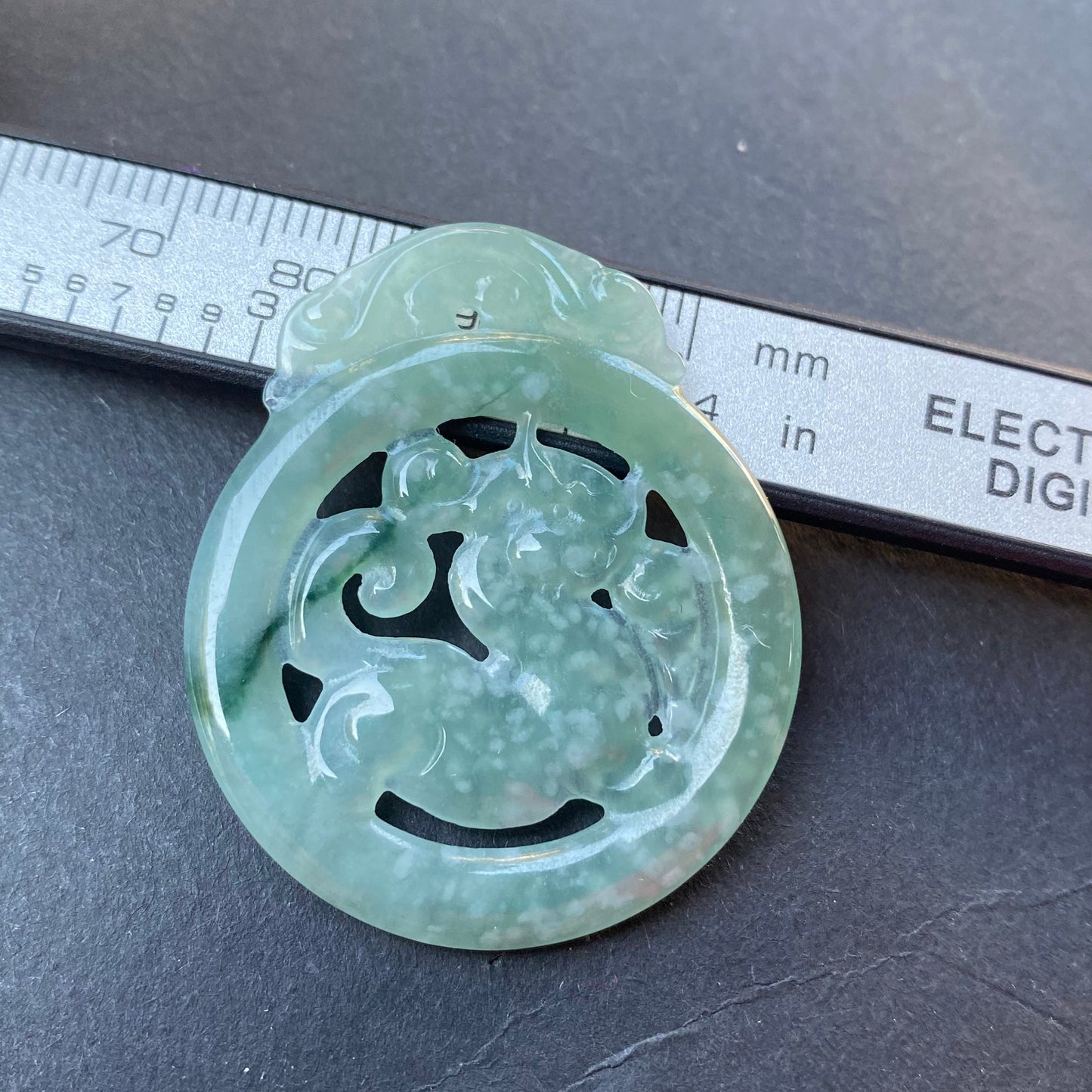 Vintage Dragon Natural transparent Guatemala Jadeite pendant Grade A Jade Blue gemstone men dragon Guatemalan jadeite pendant