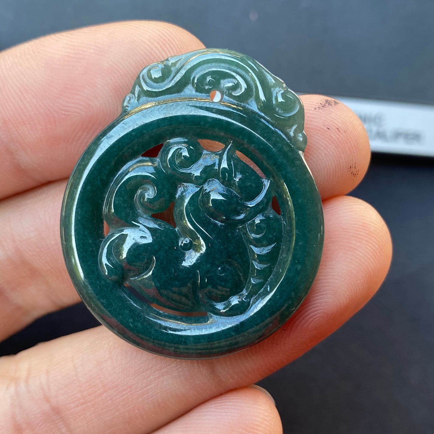 Vintage Dragon Natural transparent Guatemala Jadeite pendant Grade A Jade Blue gemstone men dragon Guatemalan jadeite pendant