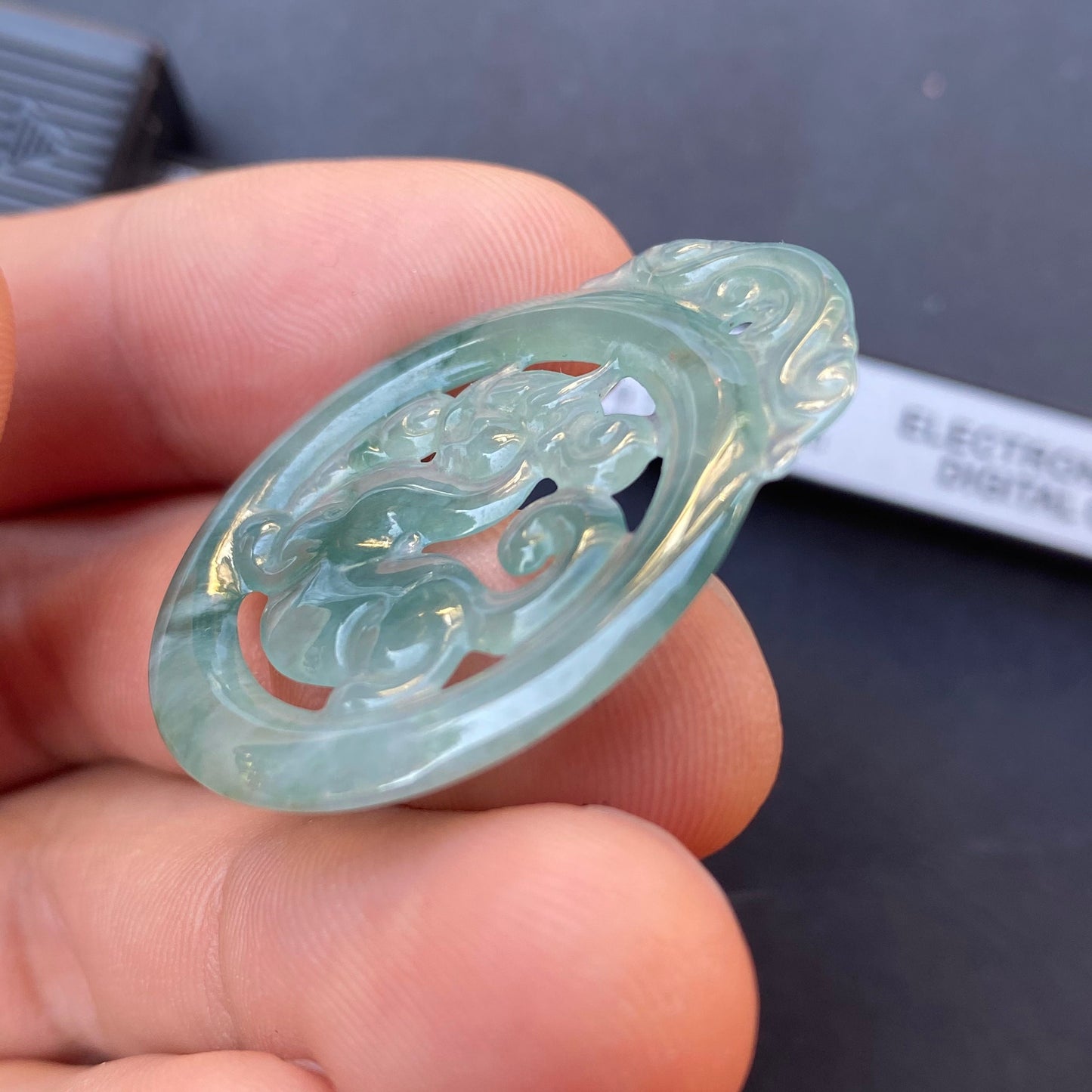 Vintage Dragon Natural transparent Guatemala Jadeite pendant Grade A Jade Blue gemstone men dragon Guatemalan jadeite pendant