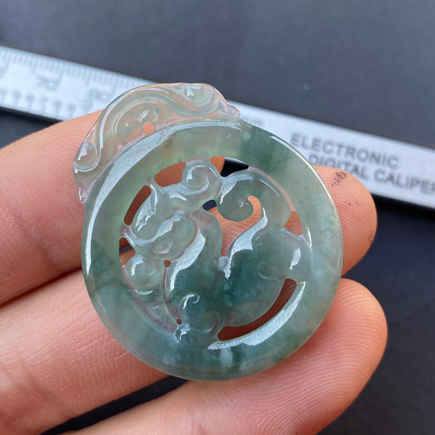 Vintage Dragon Natural transparent Guatemala Jadeite pendant Grade A Jade Blue gemstone men dragon Guatemalan jadeite pendant