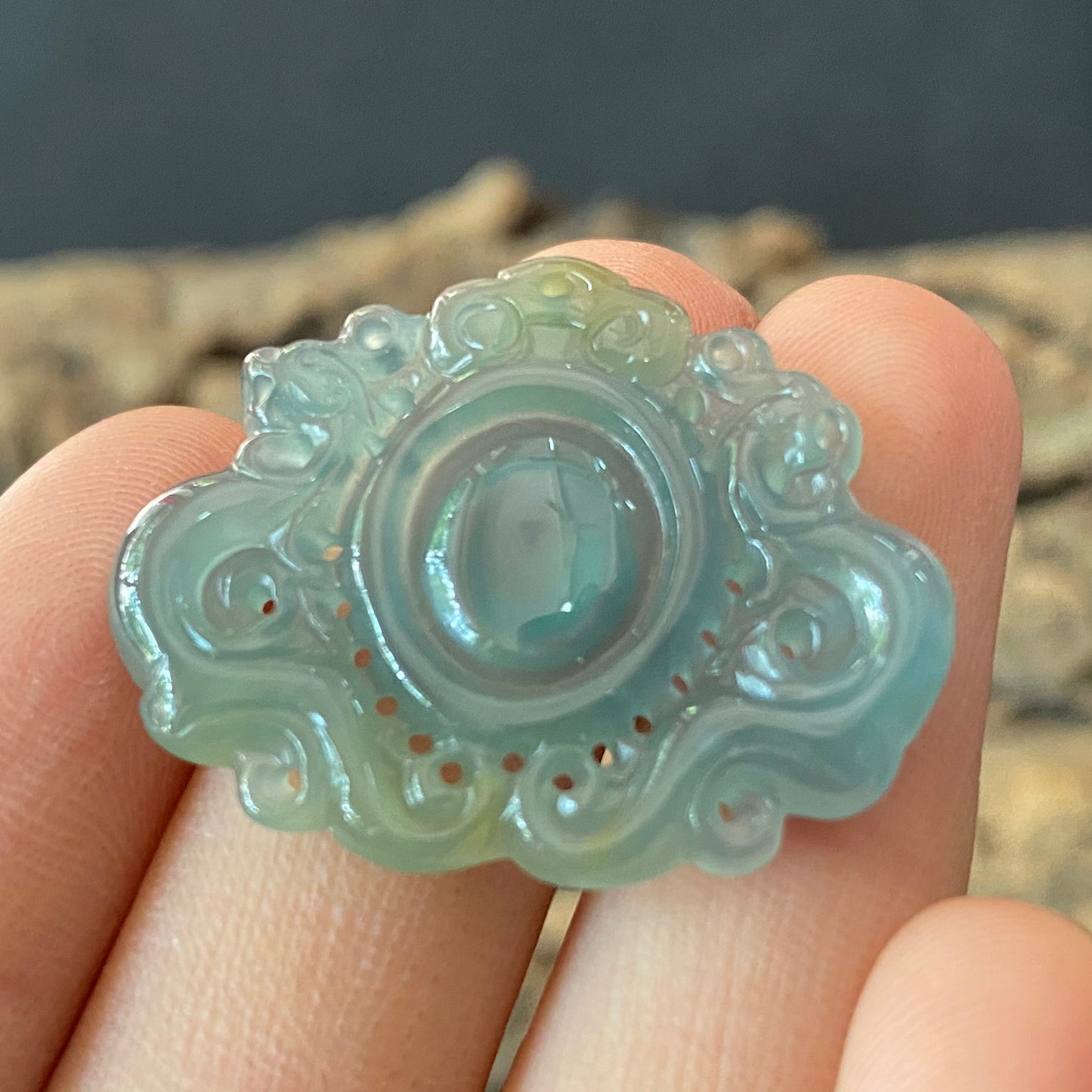 Vintage Dragon style Natural transparent Guatemala Jadeite pendant Grade A Jade Blue gemstone men dragon Guatemalan jadeite pendant